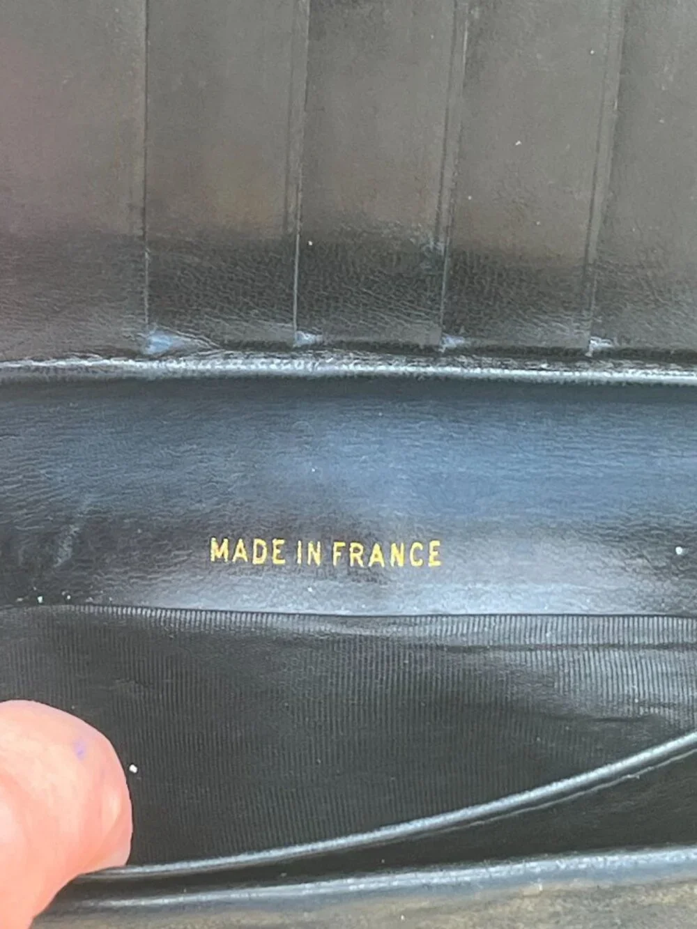 Title: CHANEL Vintage Black Patent Leather CC Logo Long Wallet Kisslock Coin Mad